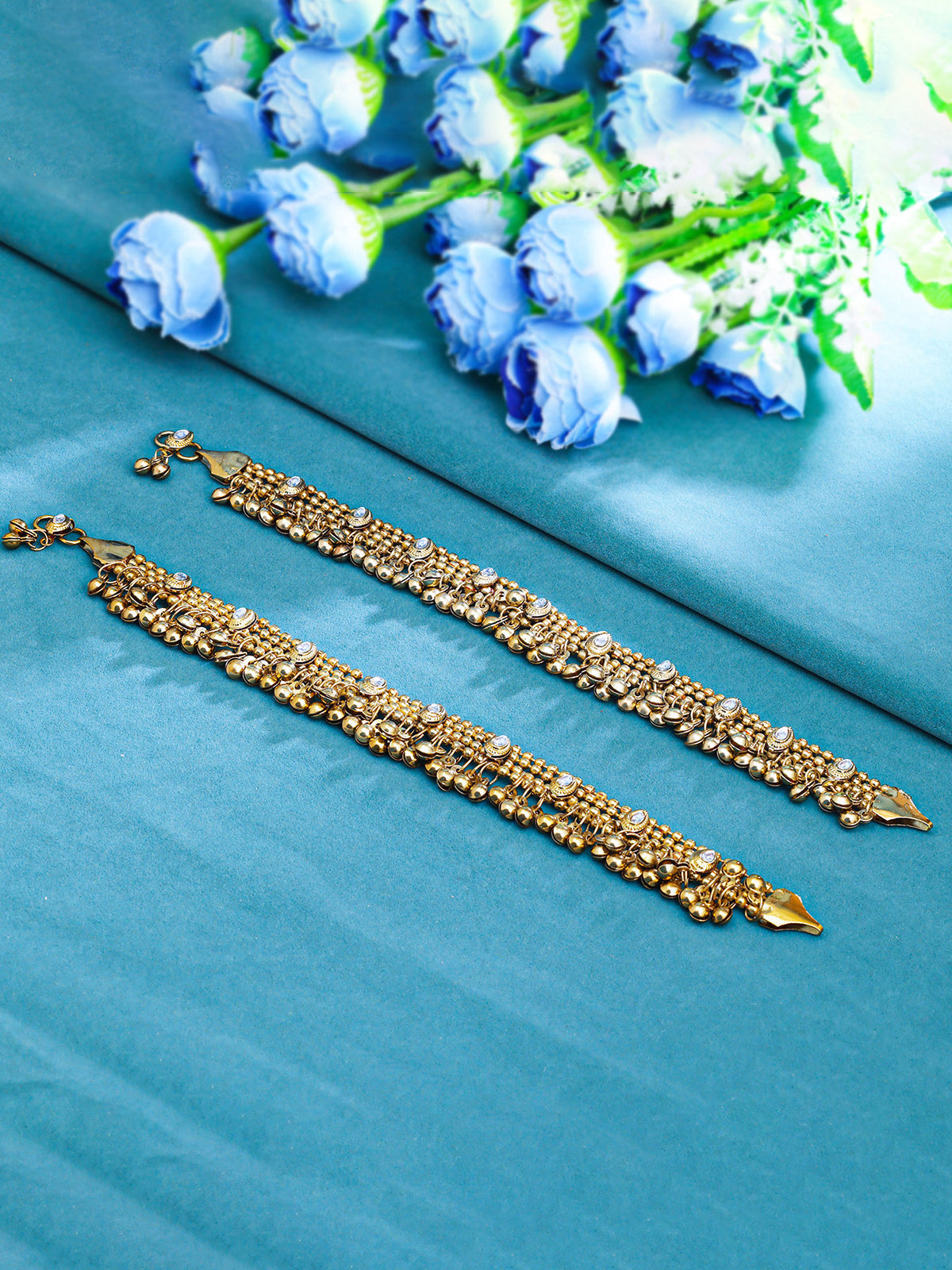 Sukkhi Elegant Oxidised Gold Plated Anklet for Women A104318