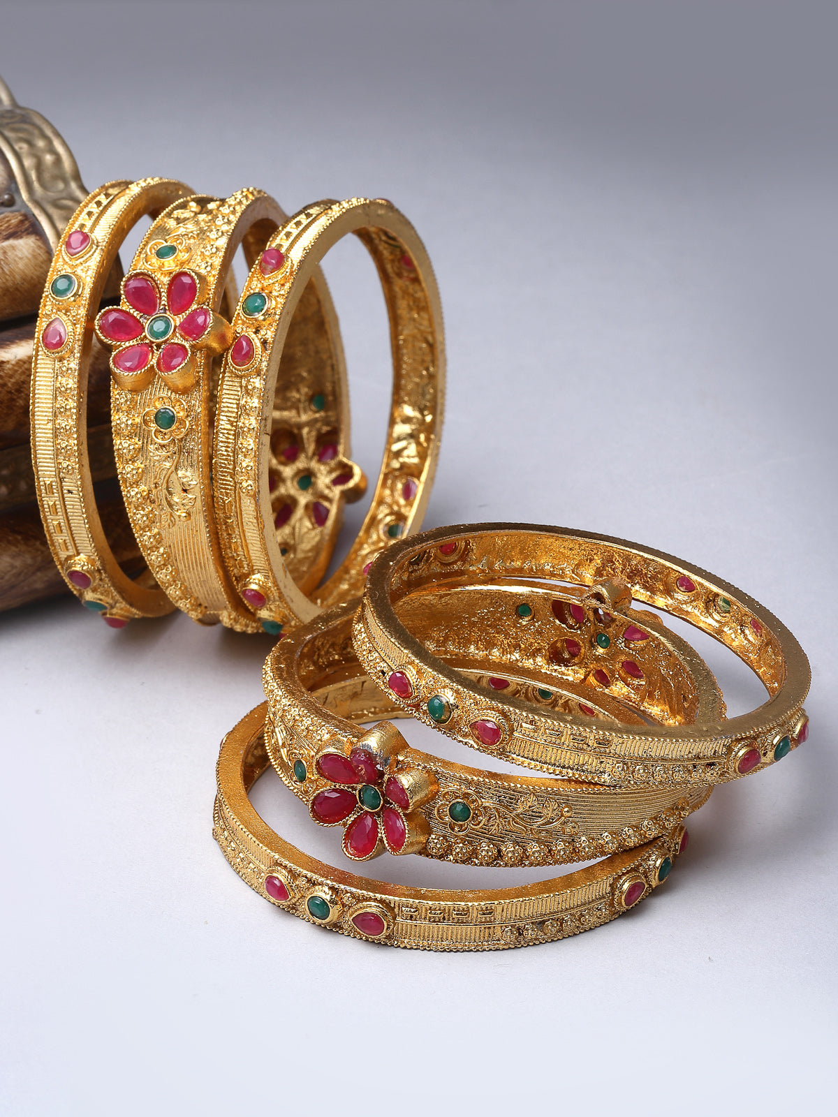 Sukkhi Indian Traditional Floral Gold Plated Red And Green Bracelet Bangle Set Jewellery for Women & Girls | Set of 6 Latest Design | Birthday Anniversary Gift for Women|B105887