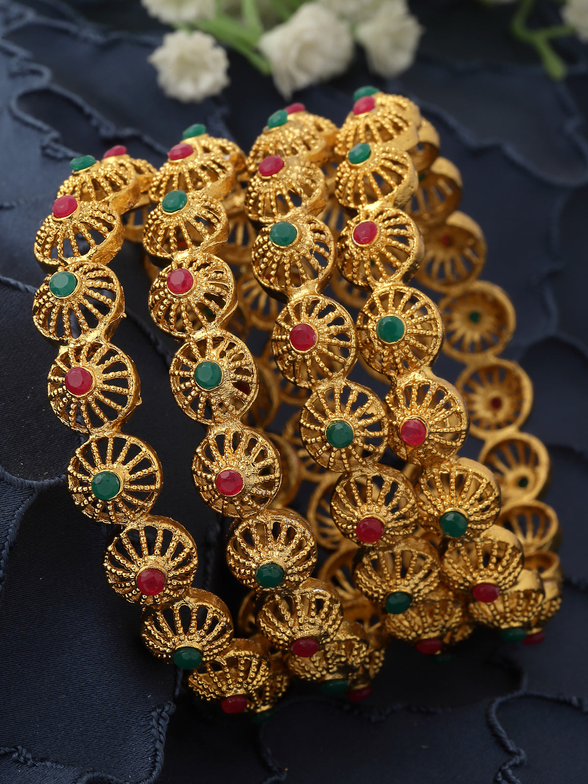 Sukkhi Indian Classic Gold Plated Red And Green Bracelet Bangle Set Jewellery for Women & Girls | Set of 4 Latest Design | Birthday Anniversary Gift for Women|B105888