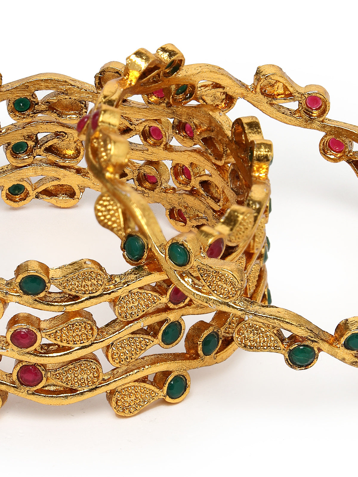 Sukkhi Classical Leaf Gold Plated Red And Green Bangle Set Jewellery for Women & Girls|Set of 4 Bracelet Latest Design|Birthday Anniversary Gift for Women|B105905
