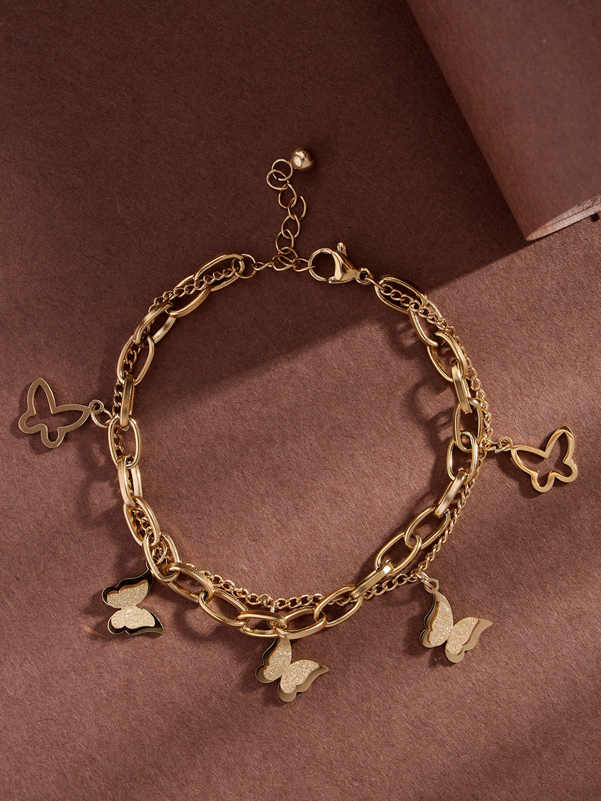 Scintillare By Sukkhi Lavish 18kGold Plated with Stainless Steel Butterfly Charm Adjustable Bracelet Jewellery for Women & Girl|Anti Tarnish Jewellery|Gifts for Wife Girlfriend Mother Sister|BC107025