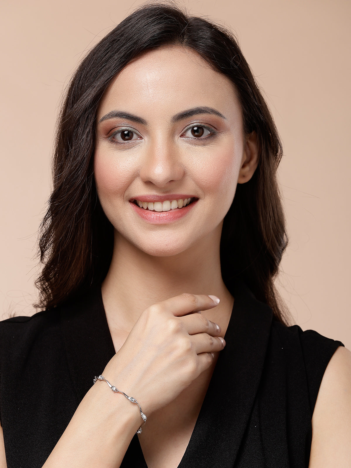 Scintillare By Sukkhi Decent Latest Stylish Fashionable AD Stones Studded Rhodium Plated Sterling Silver Adjustable Bracelet Jewellery for Women & Girls|BC107123