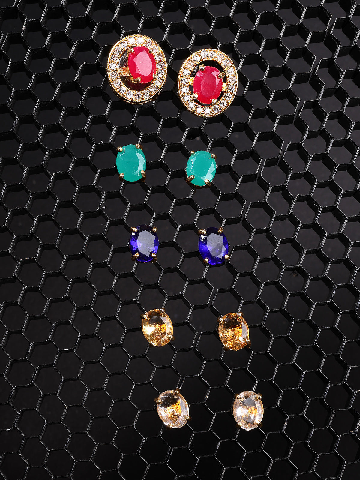 Sukkhi Western Style Fashionable Gold Plated Multicolor 5 in 1 Interchangeable Studs Style Combo Earrings Jewellery For Women & Girls|Gifts for Wife Girlfriend Mother Sister|CBE107311