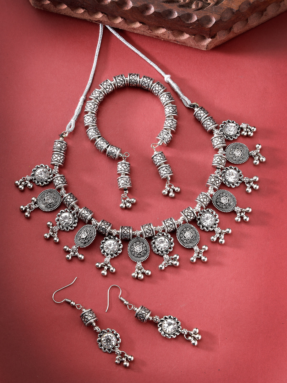 Sukkhi Iconic Oxidised Rhodium Plated With Crystal Stones Studded Choker Necklace Set with Dangler Earring & Adjustable Bracelet Combo Jewellery Set For Women & Girls|Set of 1|CBMIX106030