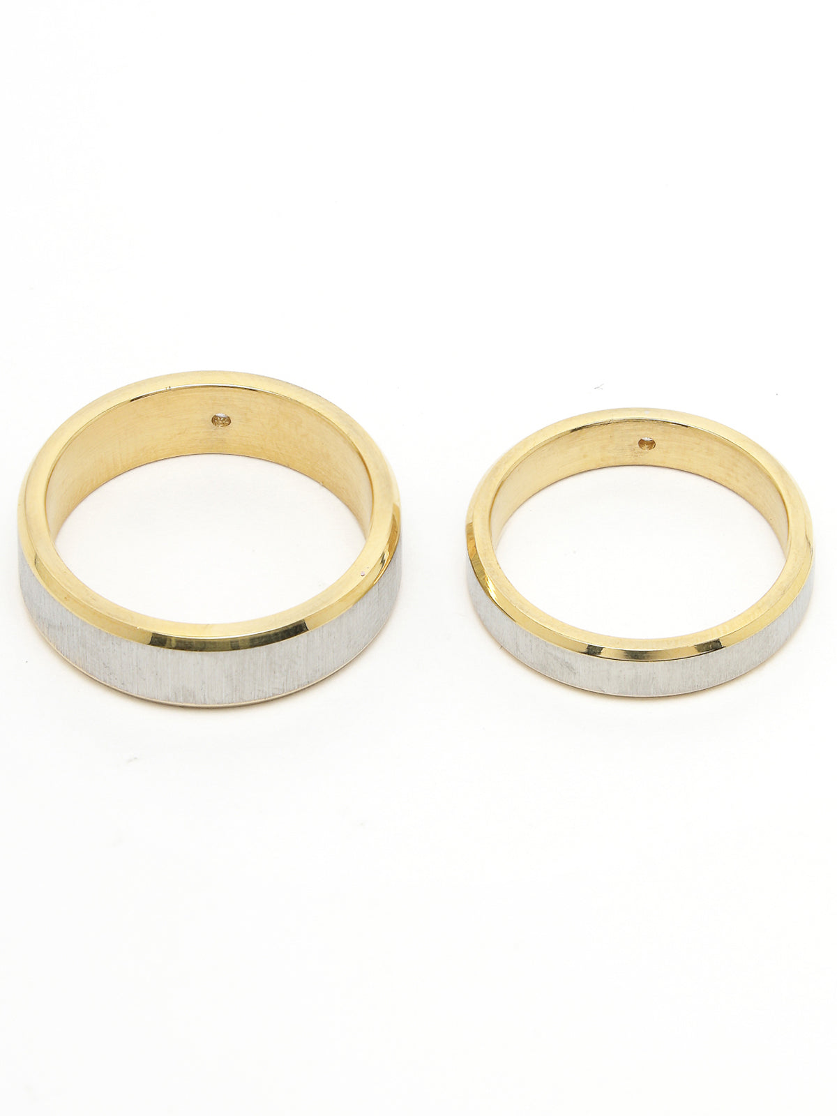Scintillare by Sukkhi Two Toned Love Forever Promise Couple Rings for Lovers Wedding Engagement Gift Valentine Jewellery Sets for Men and Women |Rings for Girls|Valentines Day Gifts|CR106603