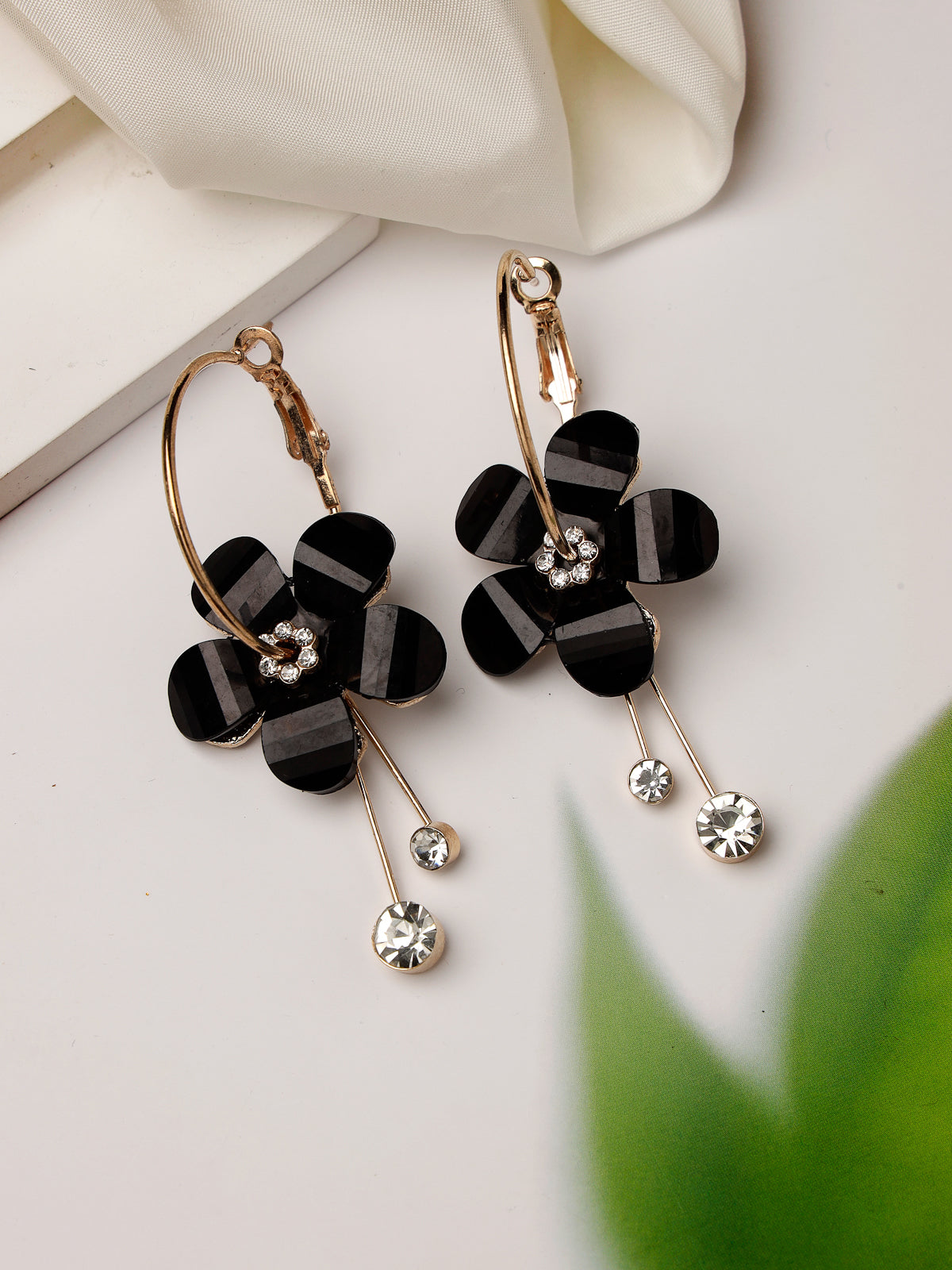 Scintillare by Sukkhi Beautiful Crystals Floral Shaped with Gold Plated Western Red Hoop Earring for Women & Girls Stylish Fashion|Birthday Gift for Girls & Women Anniversary Gift for Wife|E106554