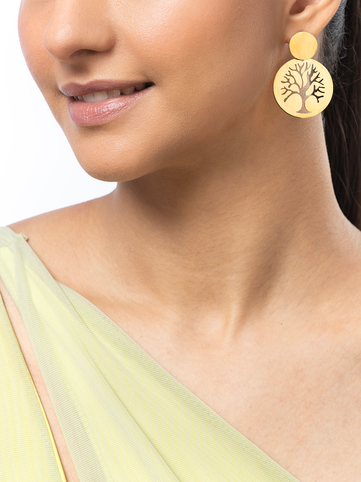 Scintillare By Sukkhi Unique Fashionable 18kGold Plated with Stainless Steel Round Dangler Earring Jewellery for Women & Girls|Anti Tarnish Jewellery |Gifts for Wife Girlfriend Mother Sister|E107002