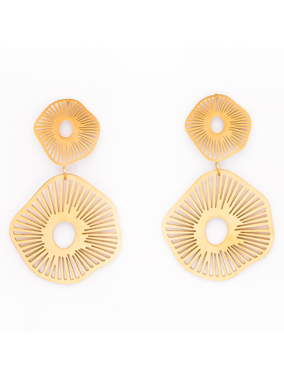 Scintillare By Sukkhi Incredible 18kGold Plated with Stainless Steel Dangler Earring Jewellery for Women & Girls|Anti Tarnish Jewellery |Gifts for Wife Girlfriend Mother Sister|E107003