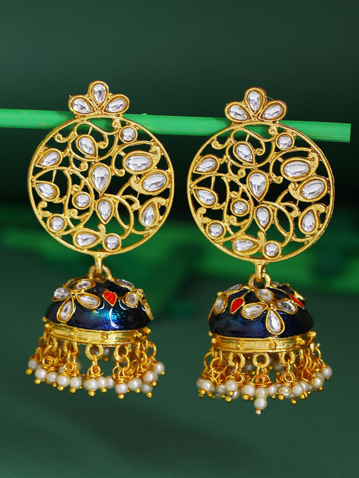 Sukkhi Fabulous Pearl Gold Plated Kundan Jhumki Earring For Women E78479