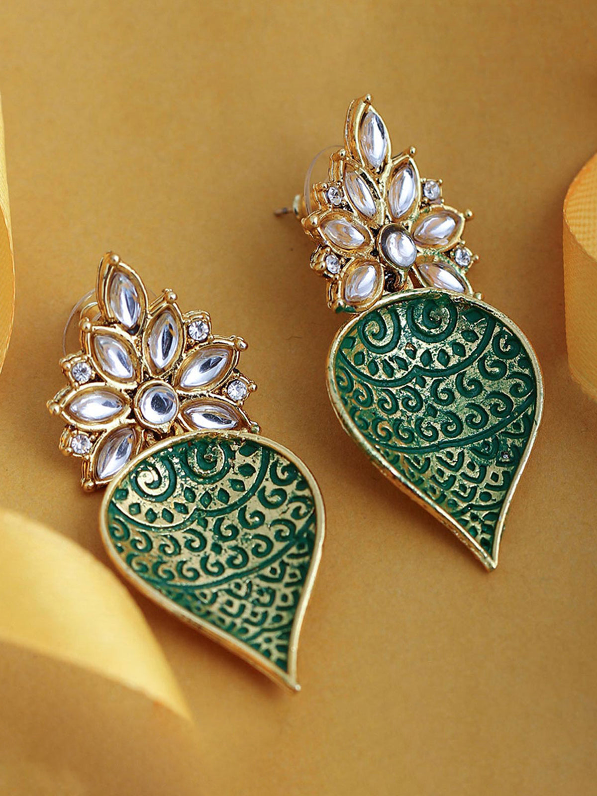 Sukkhi Graceful Gold Plated Mint Collection Kundan Dangle Earring for Women E83469