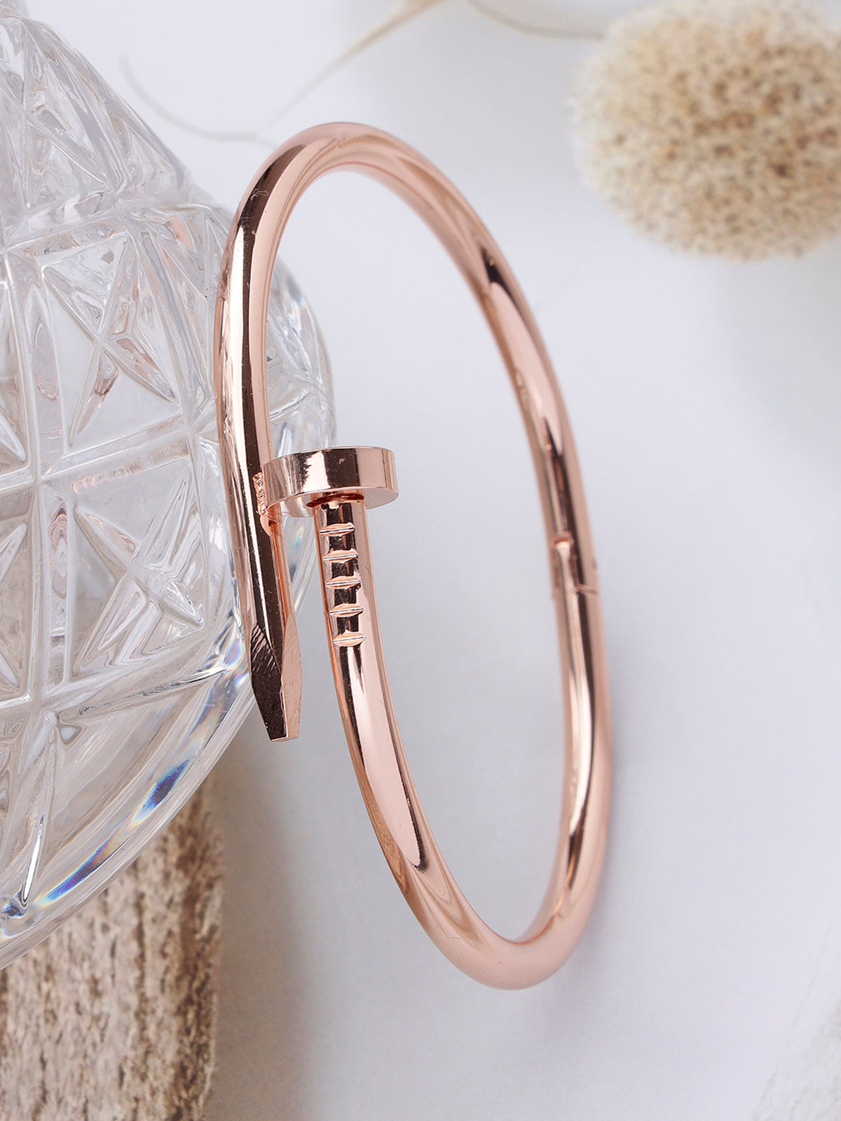 Scintillare By Sukkhi Modern Fashionable Rose Gold Plated with Stainless Steel Openable Kada Bracelet Jewellery for Women & Girls|Anti Tarnish Jewellery|Gifts for Wife Girlfriend Mother Sister|K107050