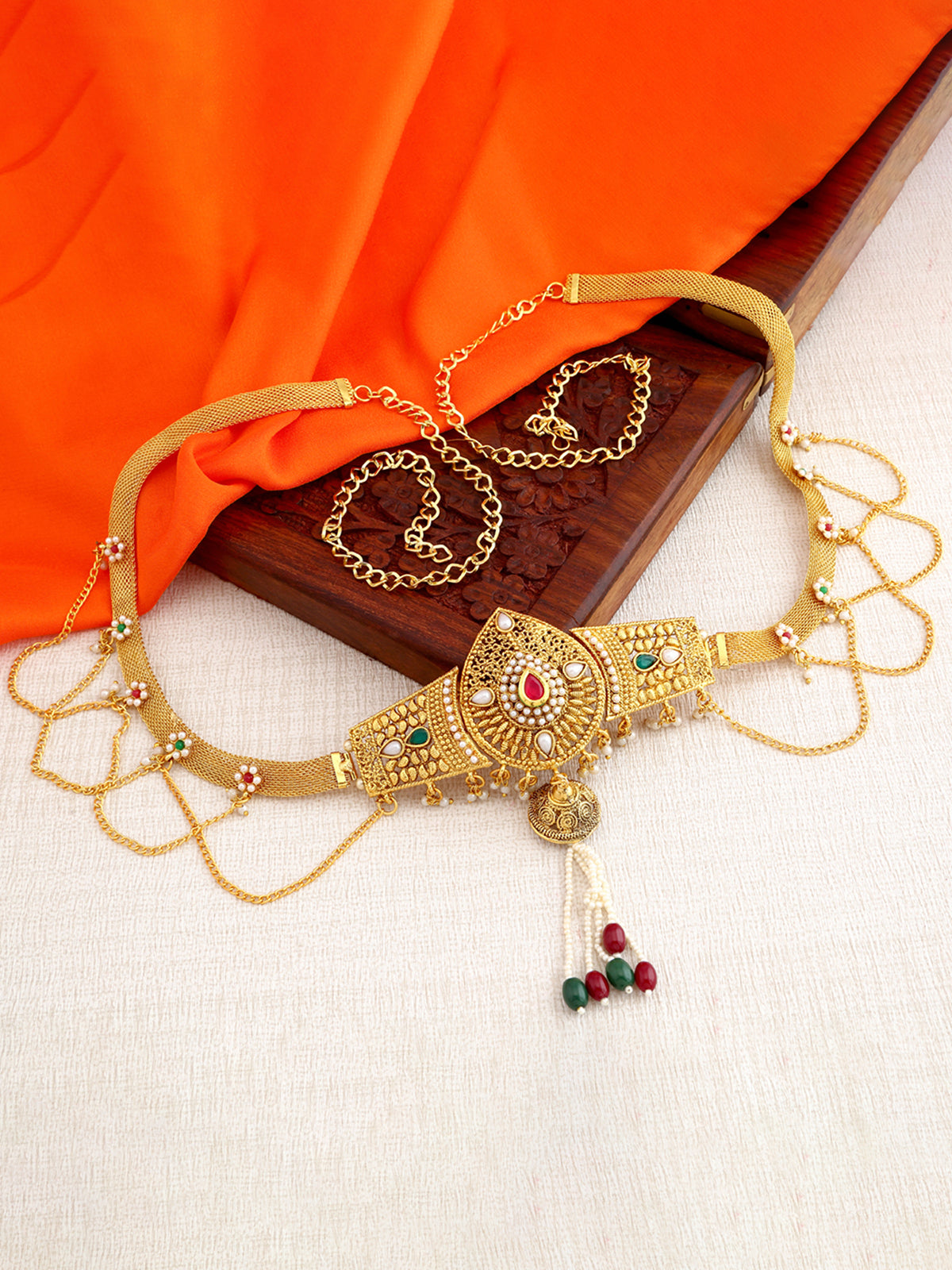 Sukkhi Alluring Pearl Gold Plated Kamarband For Women KB71865GLDPJ092017
