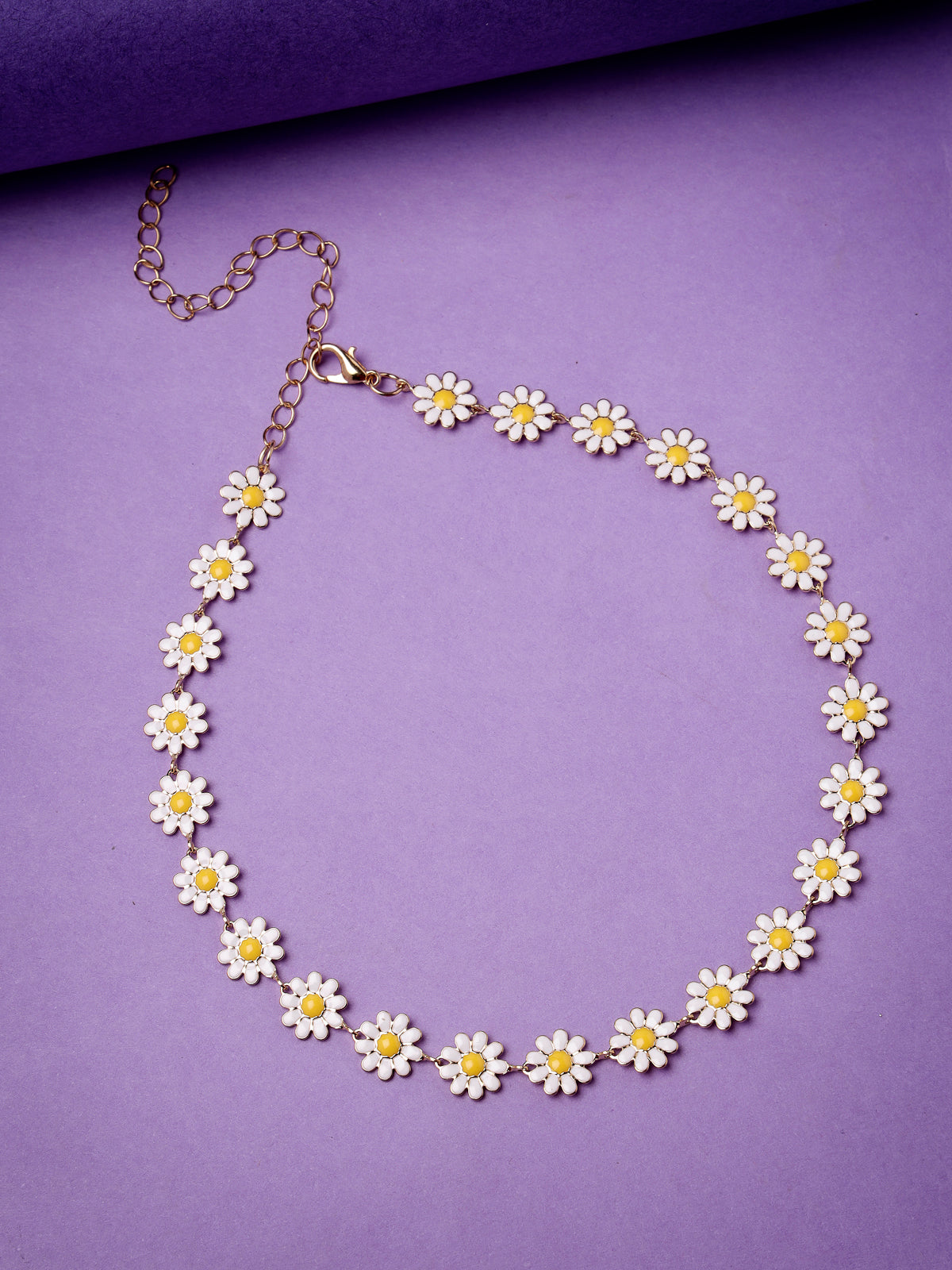 Scintillare by Sukkhi Graceful Fashionable Floral With Gold Plated Mininal Contemporary Choker Necklace for Women & Girls |Birthday Gift for Girls And Women Anniversary Gift for Wife|N106575