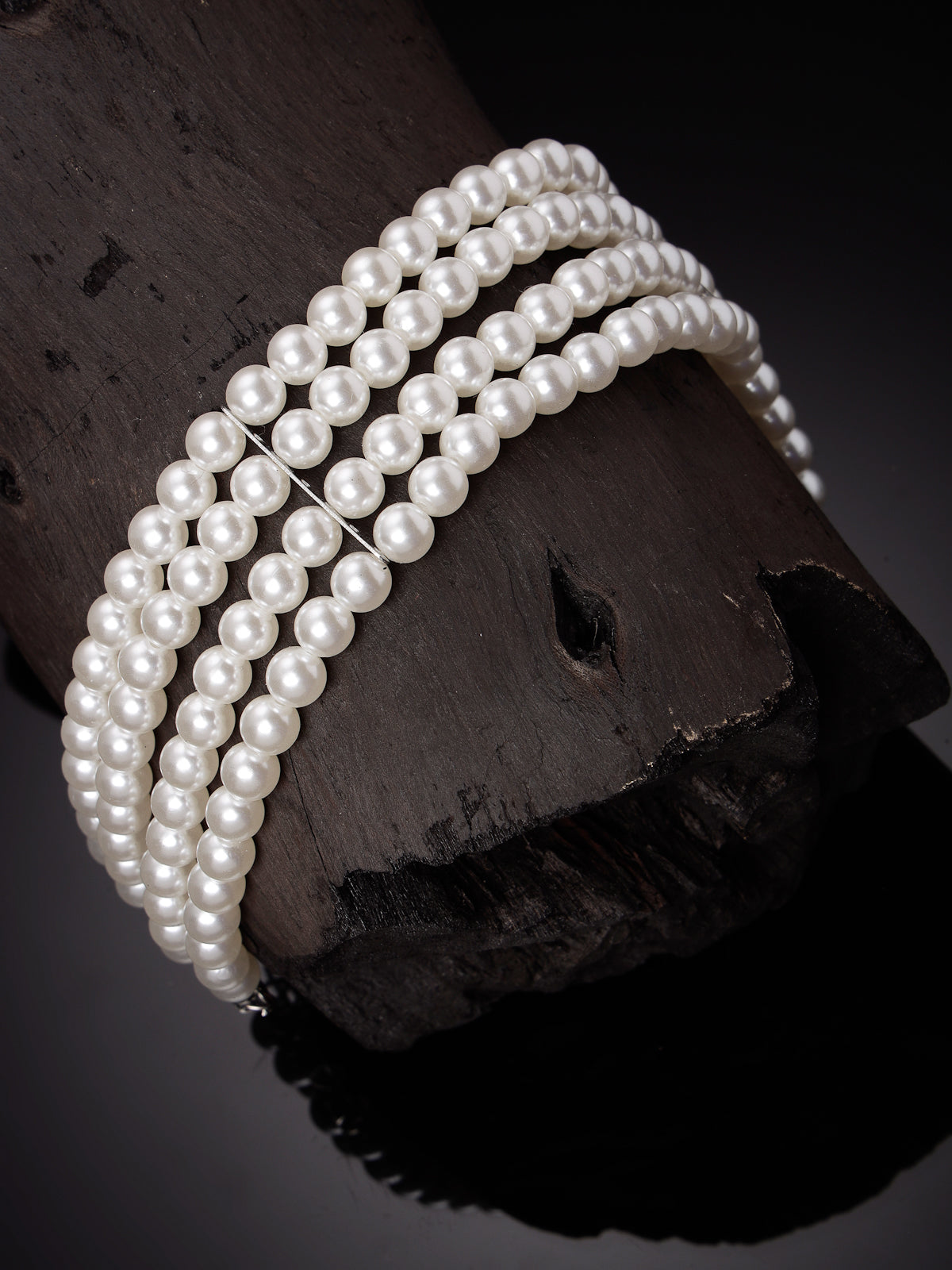 Scintillare by Sukkhi Beautiful Latest Stylish White Pearls Contemporary Choker Necklace for Women & Girls |Birthday Gift for Girls And Women Anniversary Gift for Wife| Gifts Collection|N106576