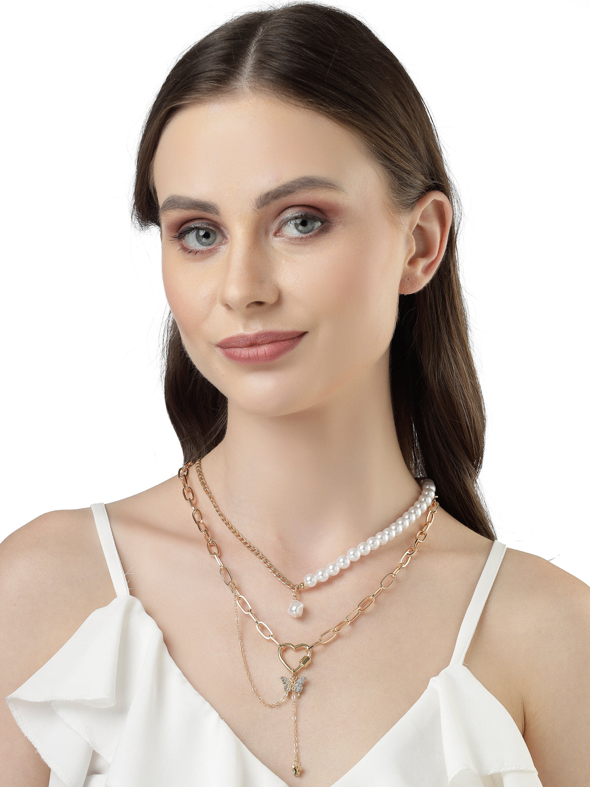 Scintillare by Sukkhi Iconic Fashionable Heart Rhodium Plated Silver Pendant Necklace for Women & Girls |Birthday Gift for girls & women Anniversary Gift for Wife|Valentine Day Gifts|N106582