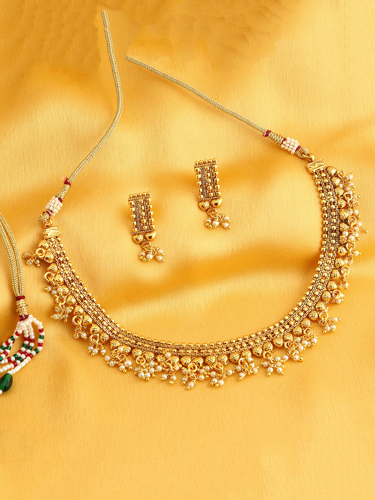 Sukkhi Glorious Pearl Gold Plated Choker Necklace Set For Women N71262GLDPP1000