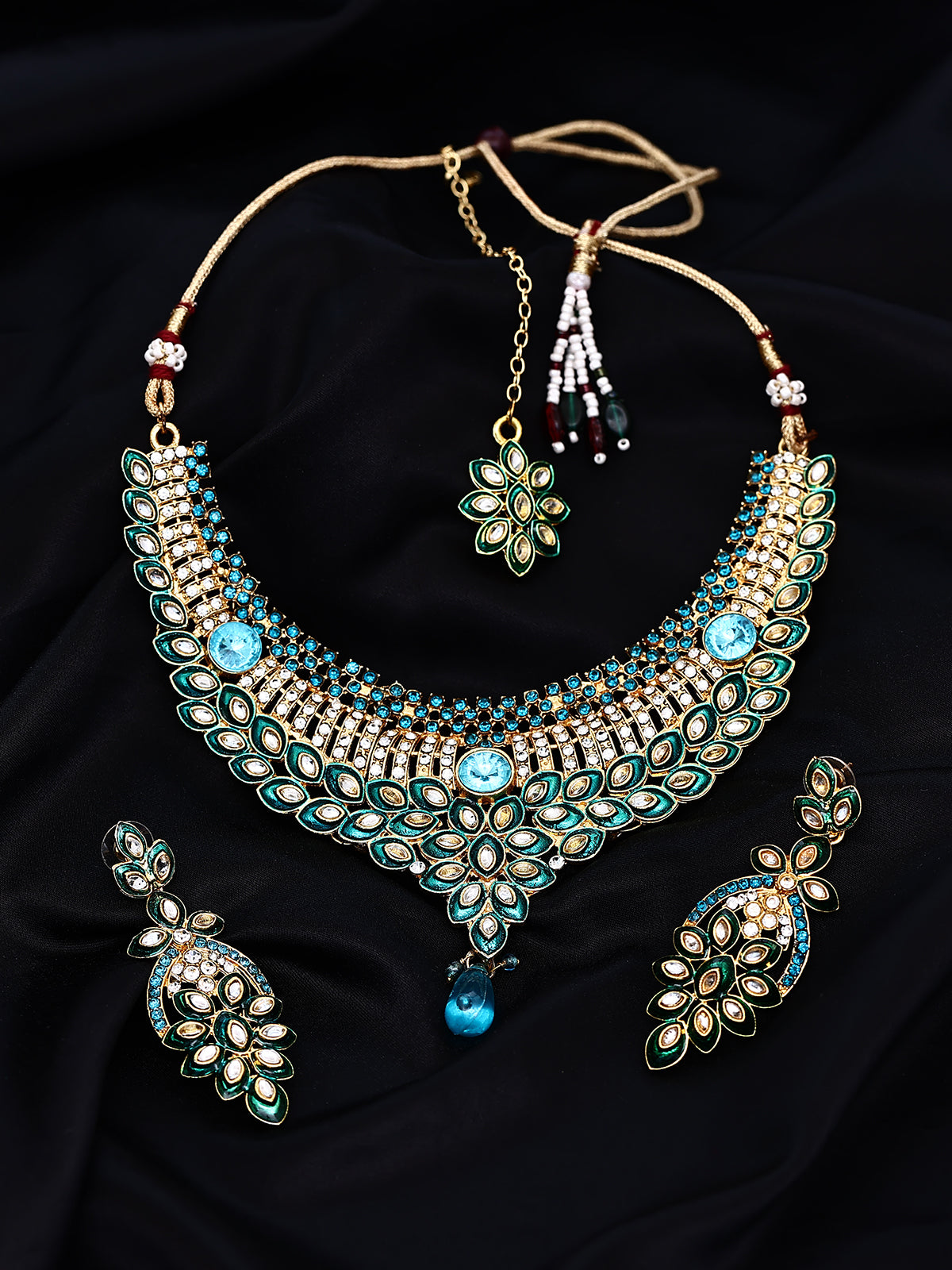 Sukkhi Delightful Gold Plated Kundan Choker Necklace Set For Women N71695ADAP600