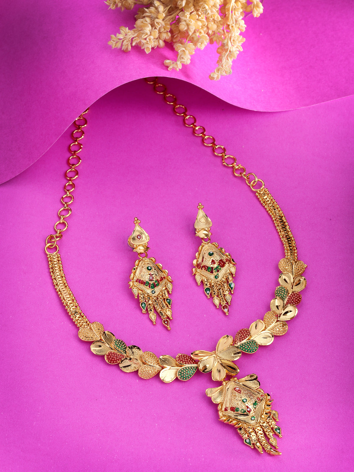 Sukkhi Indian Traditional 18k Gold Plated with Red Green Meenakari Work Adjustable Choker Necklace Set with Dangler Earrings Jewellery Set for Women & Girls|Set of 1|N73749