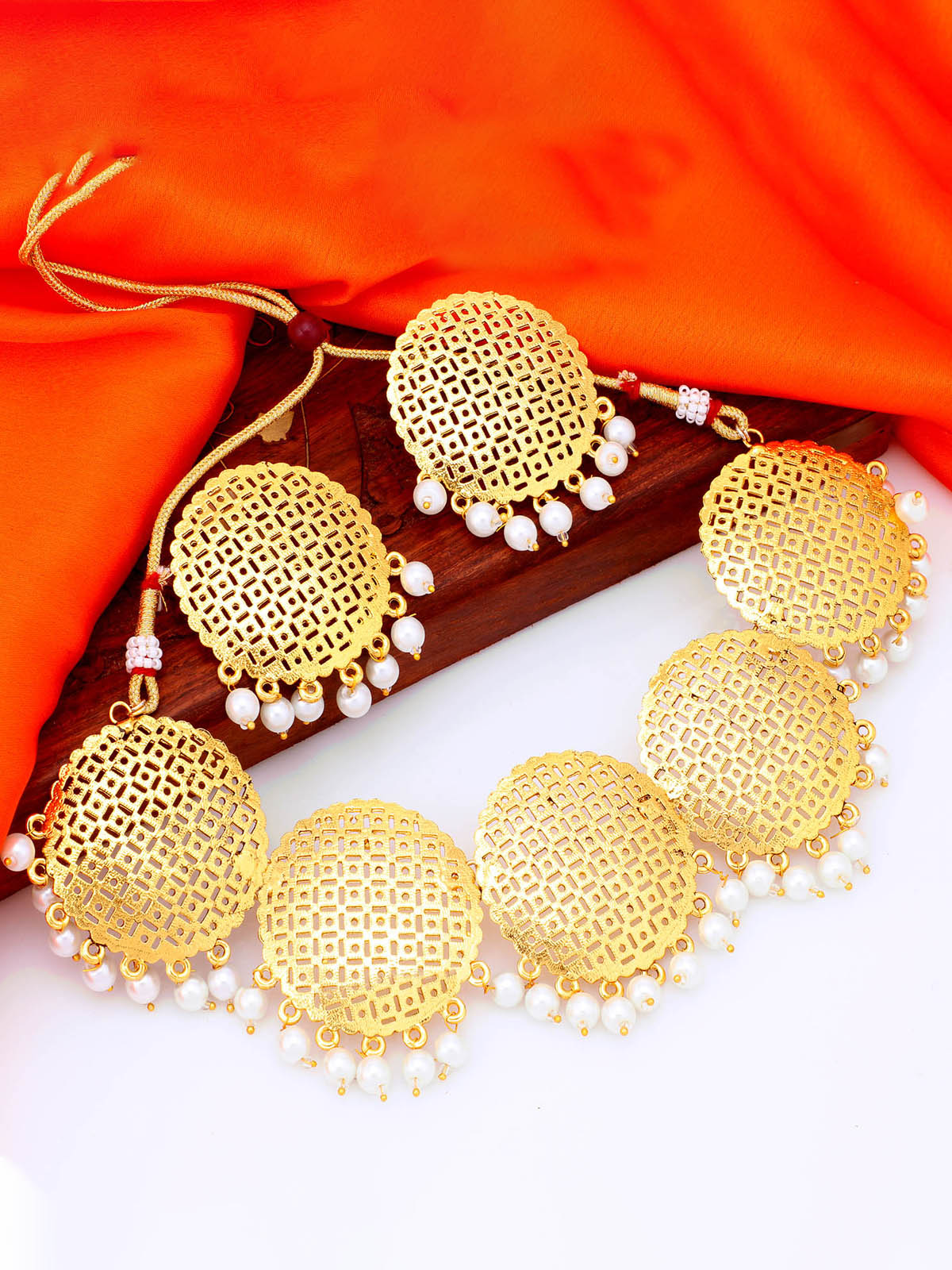 Sukkhi Classic Gold Plated Pearl Choker Necklace Set For Women N78101
