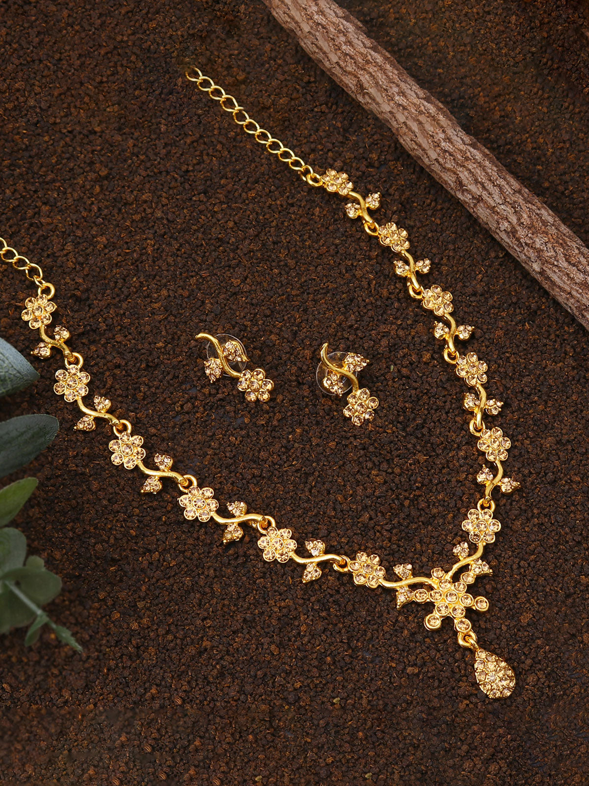 Sukkhi Floral Gold Plated LCT Stone Necklace Set for Women N79653