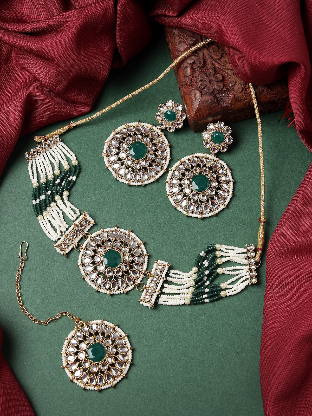 Sukkhi Decorative Round Shaped Green Kundan & Beads Choker Necklace Set With Earring And Maangtika | Jewellery Set For Women (NS105500)