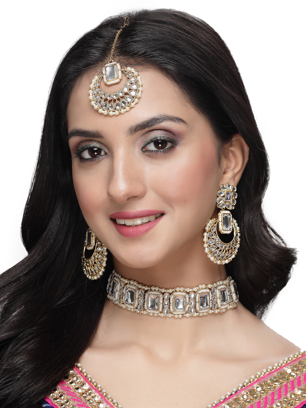 Sukkhi Affordable Squared Style White Kundan & Beads Choker Necklace Set With Earring And Maangtika | Jewellery Set For Women (NS105522)