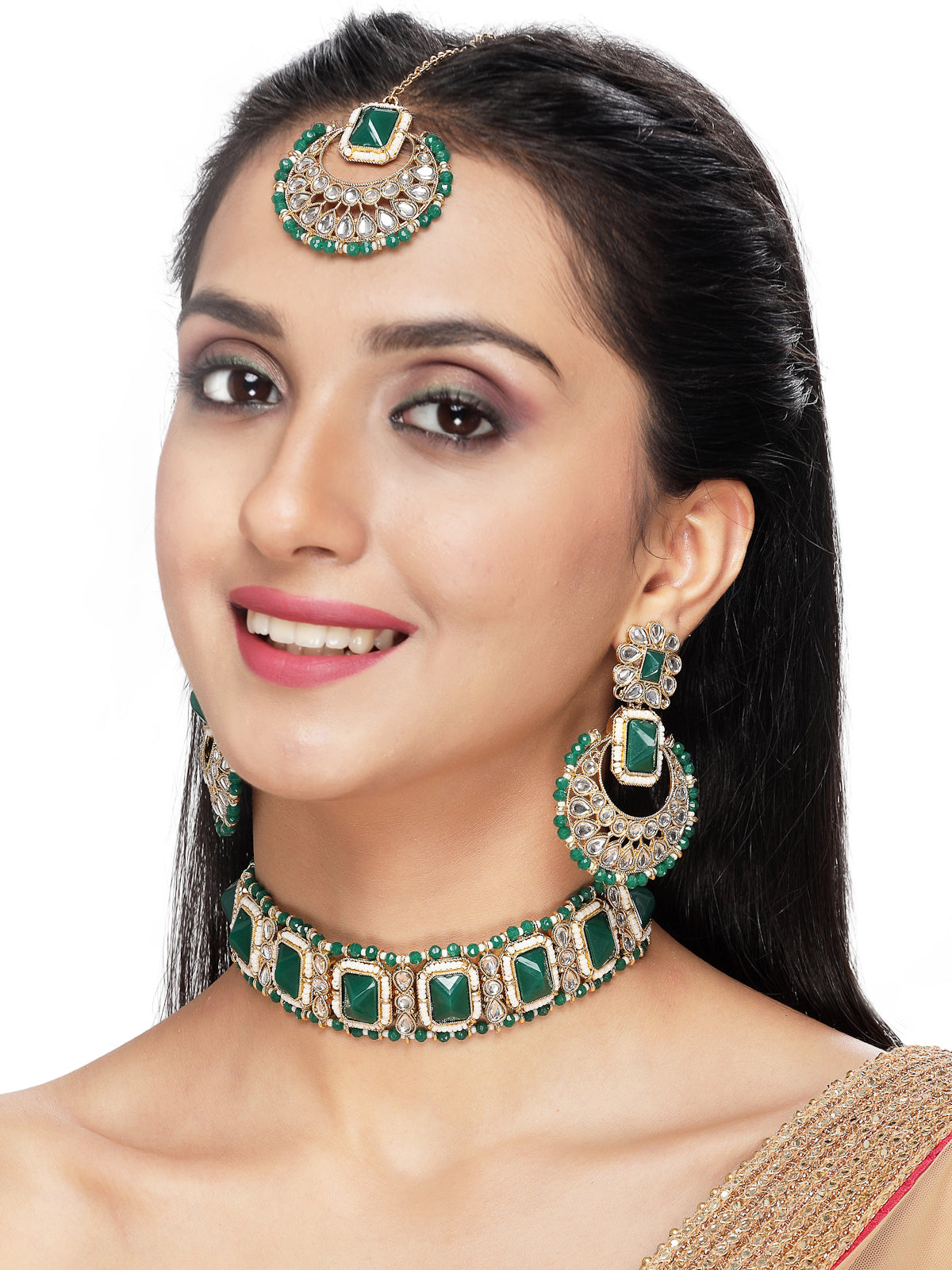 Sukkhi Affordable Squared Style Green Kundan & Beads Choker Necklace Set With Earring And Maangtika | Jewellery Set For Women (NS105524)