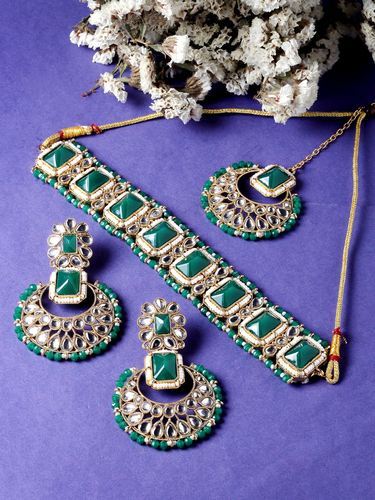 Sukkhi Affordable Squared Style Green Kundan & Beads Choker Necklace Set With Earring And Maangtika | Jewellery Set For Women (NS105524)
