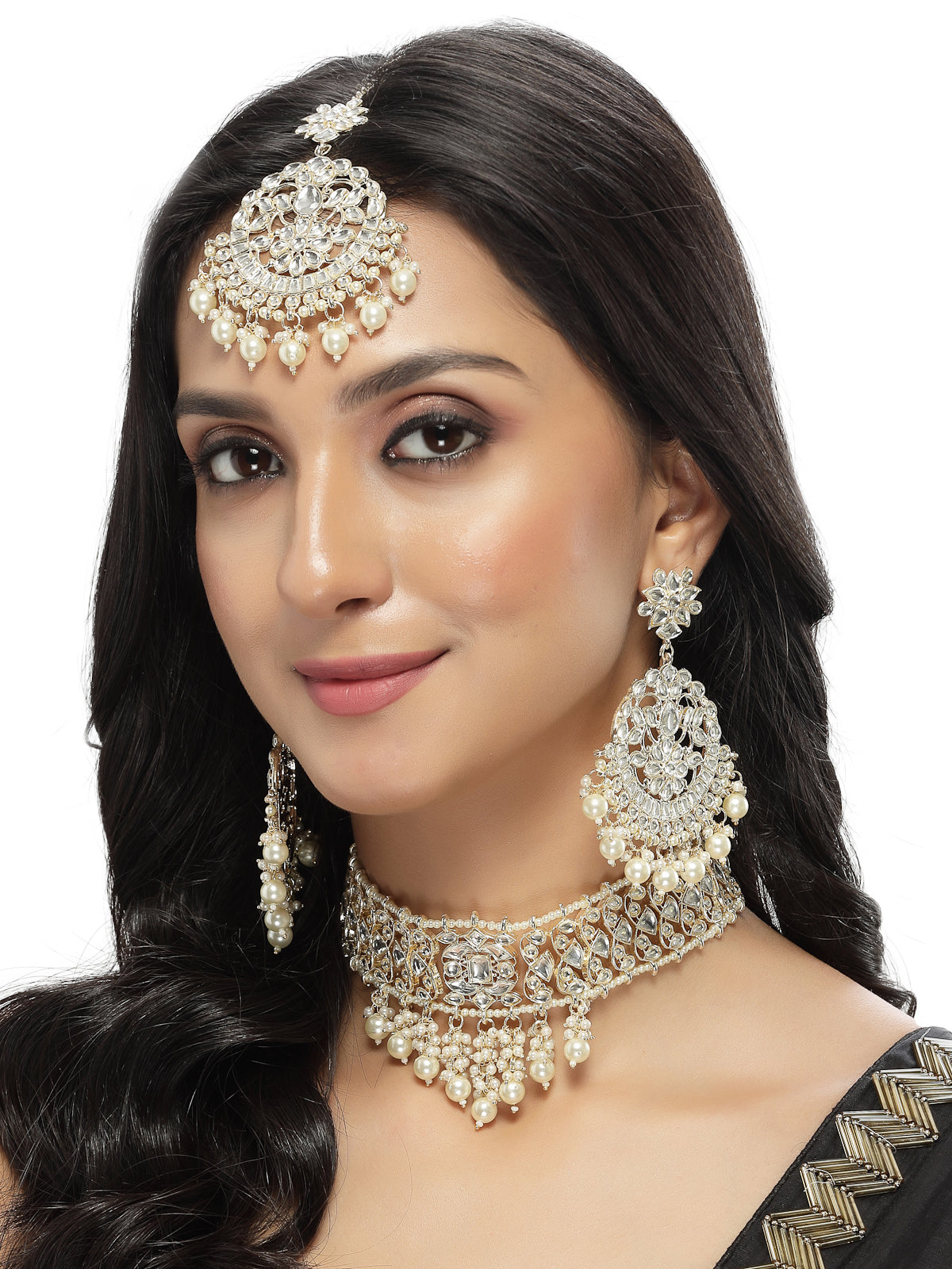Sukkhi Treasured Gold Plated White Kundan & Beads Choker Necklace Set With Earring And Maangtika | Jewellery Set For Women (NS105526)