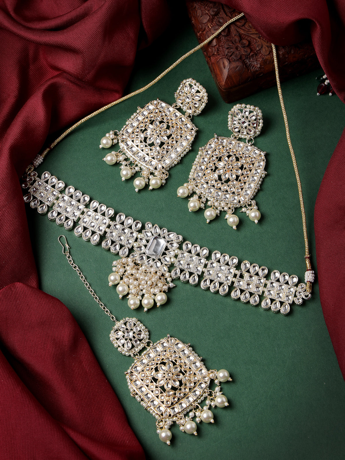 Sukkhi Adjustable Gold Plated White Kundan & Beads Choker Necklace Set With Earring And Maangtika | Jewellery Set For Women (NS105528)