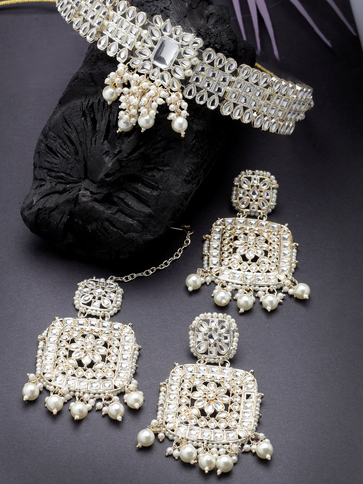 Sukkhi Adjustable Gold Plated White Kundan & Beads Choker Necklace Set With Earring And Maangtika | Jewellery Set For Women (NS105528)