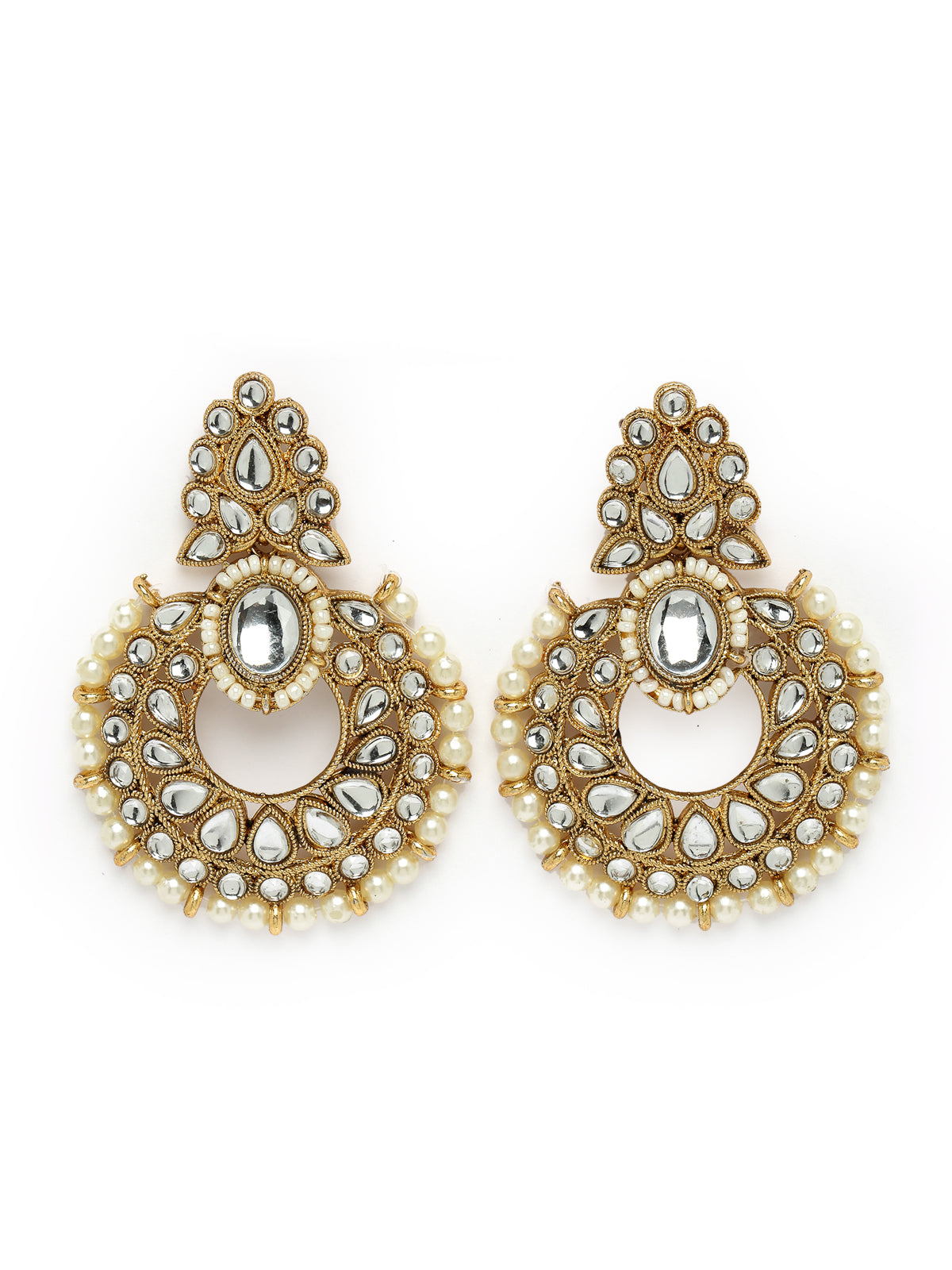 Sukkhi Delightful Trendy Gold Plated White Kundan & Beads Choker Necklace Set With Earring And Maangtika | Jewellery Set For Women (NS105576)