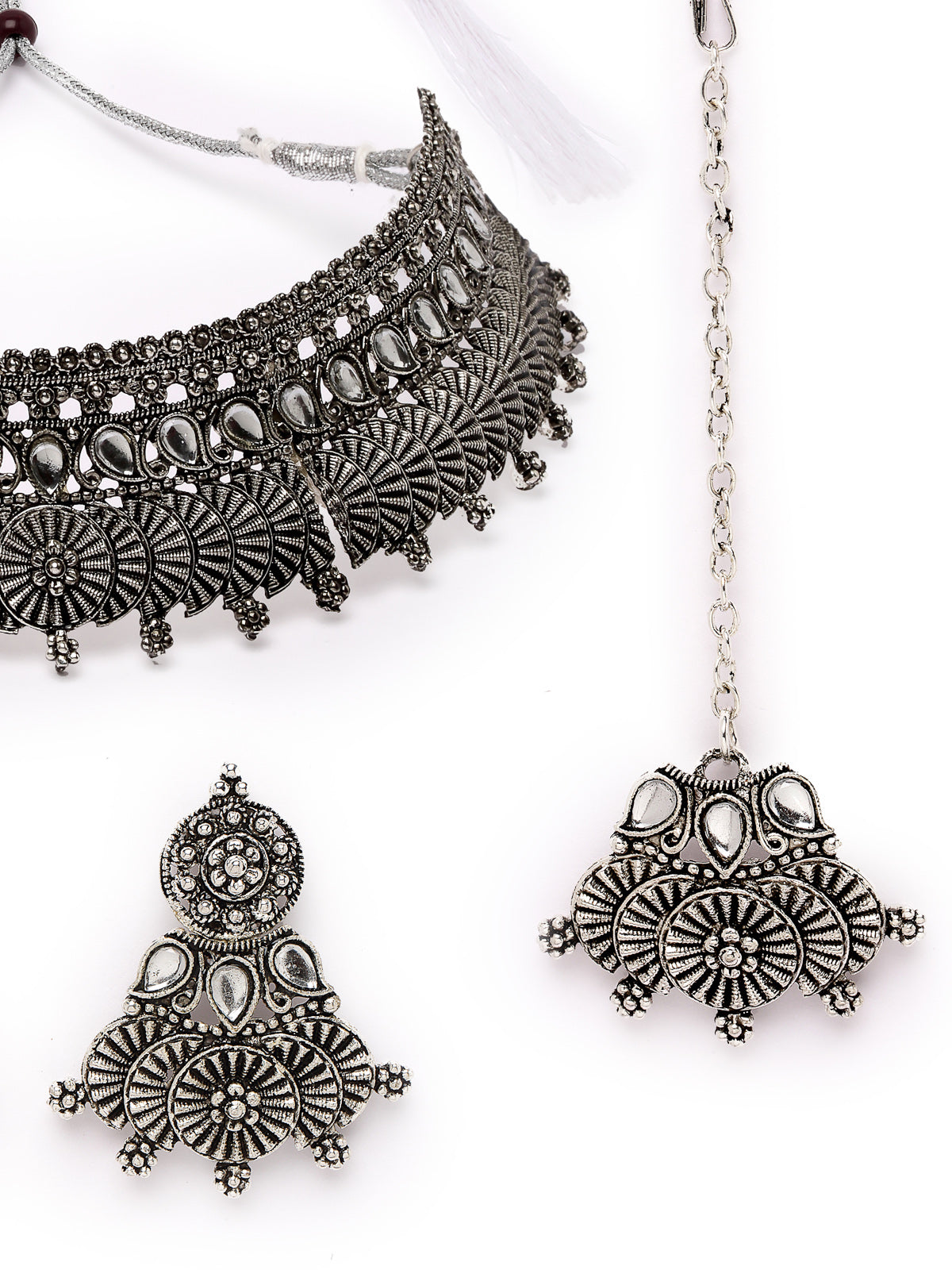 Sukkhi Eye-Catchy Oxidised Silver Plated Choker Necklace Set With Earring | Mangtikka Set For Women (NS105642)