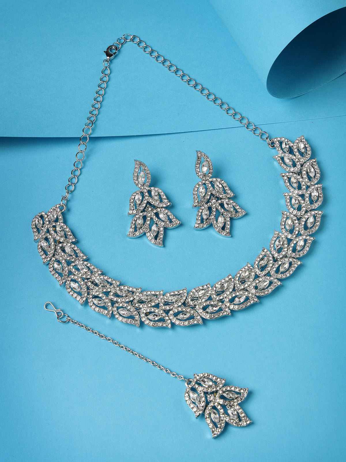 Sukkhi Fusion Rhodium Plated Silver AD White Stone Collar Bone Necklace Set With Earring And Maangtika | Jewellery Set For Women (NS105646)