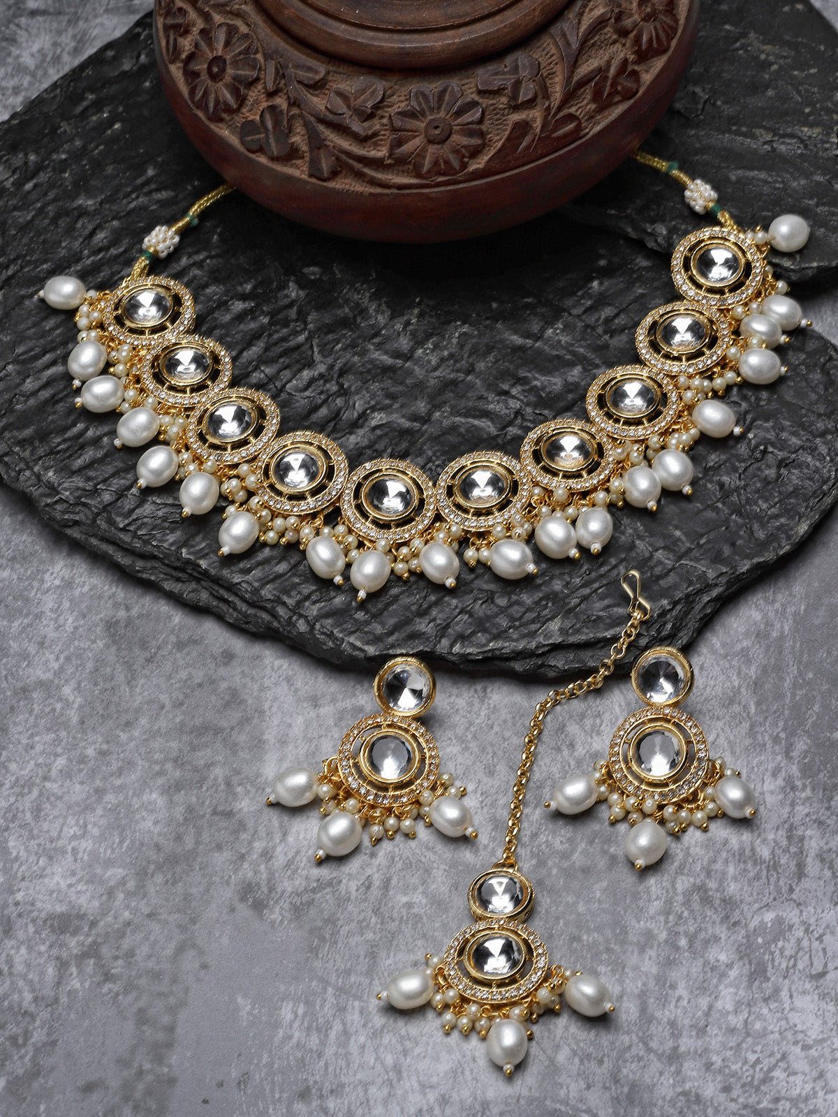 Sukkhi Favourite Gold-Plated With AD White Stones Collar Bone Necklace Set With Stylish Earrings | Jewellery Set For Women (NS105676)