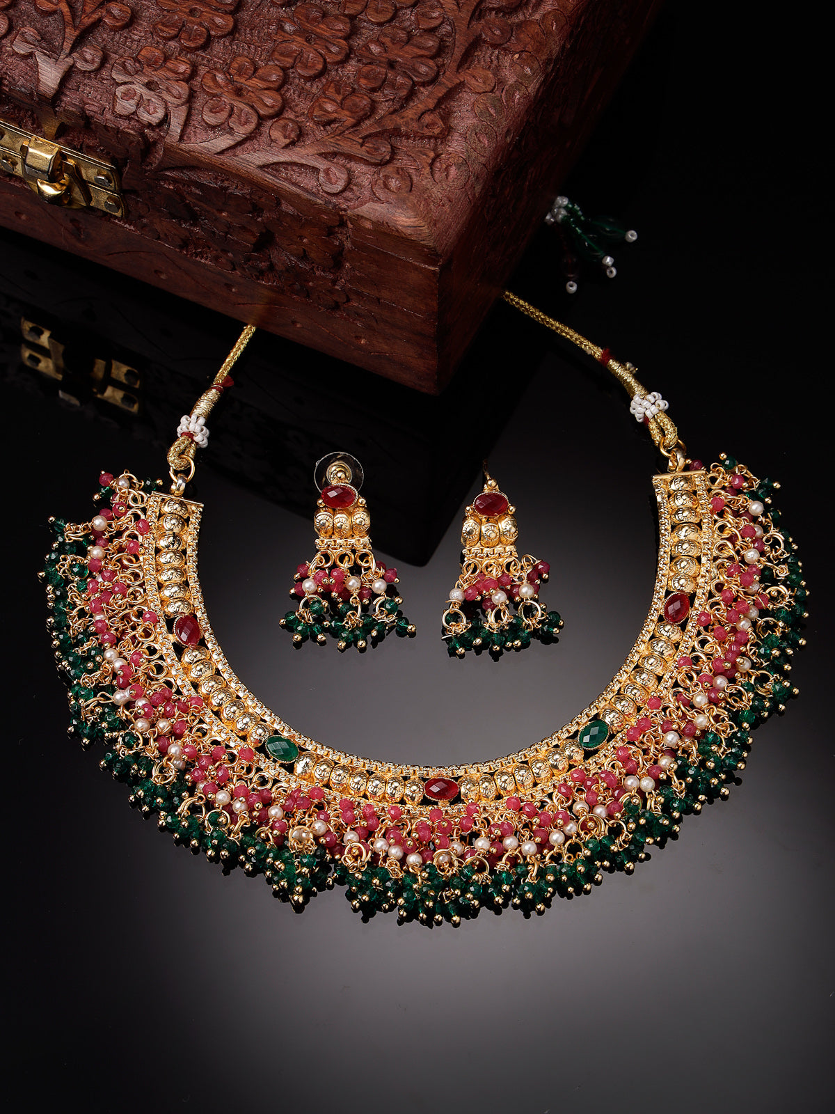 Sukkhi Traditional Classic Gold Plated Red Green Beadded Gold Choker Necklace Set with Dangler Earrings Jewellery Set for Women & Girls|Set of 1|NS105848