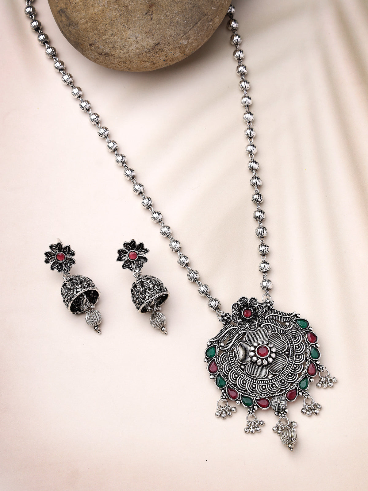Sukkhi Classic Oxidised Rhodium Plated Silver Long Ball Chain with Floral Pendant Necklace Set & Jhumki/Jhumka Earrings Jewellery Set For Women & Girls|Set of 1|NS106046