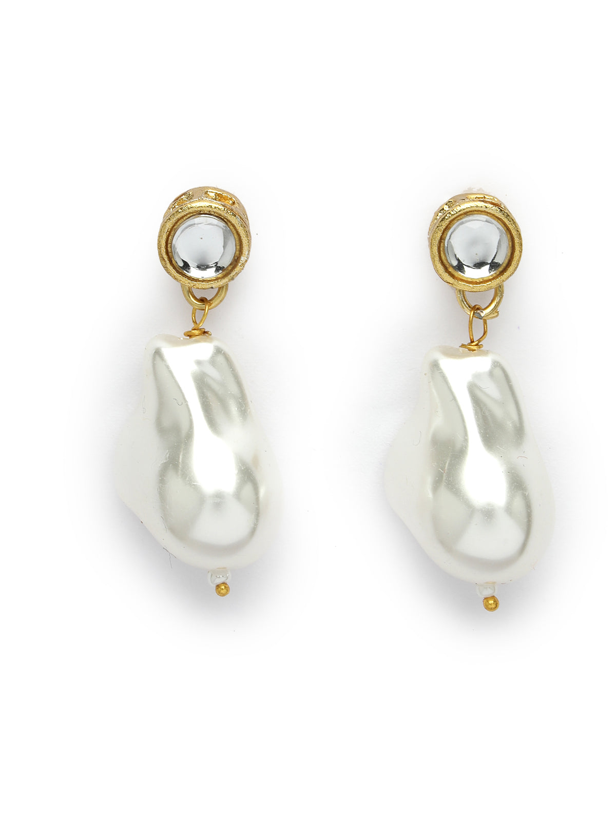 Sukkhi Trendy Gold Plated Pearl Beaded White Choker Necklace Set with Drop Earrings Jewellery Set For Women & Girls|Set of 1|NS106105