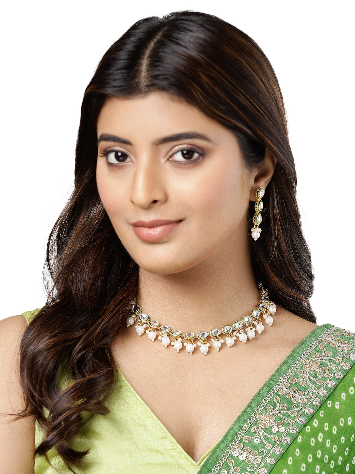 Sukkhi Elegant Gold Plated White Pearls & Kundan Studded Choker Necklace Set with Dangle Drop Earrings Jewellery Set For Women & Girls|Set of 1|NS106110