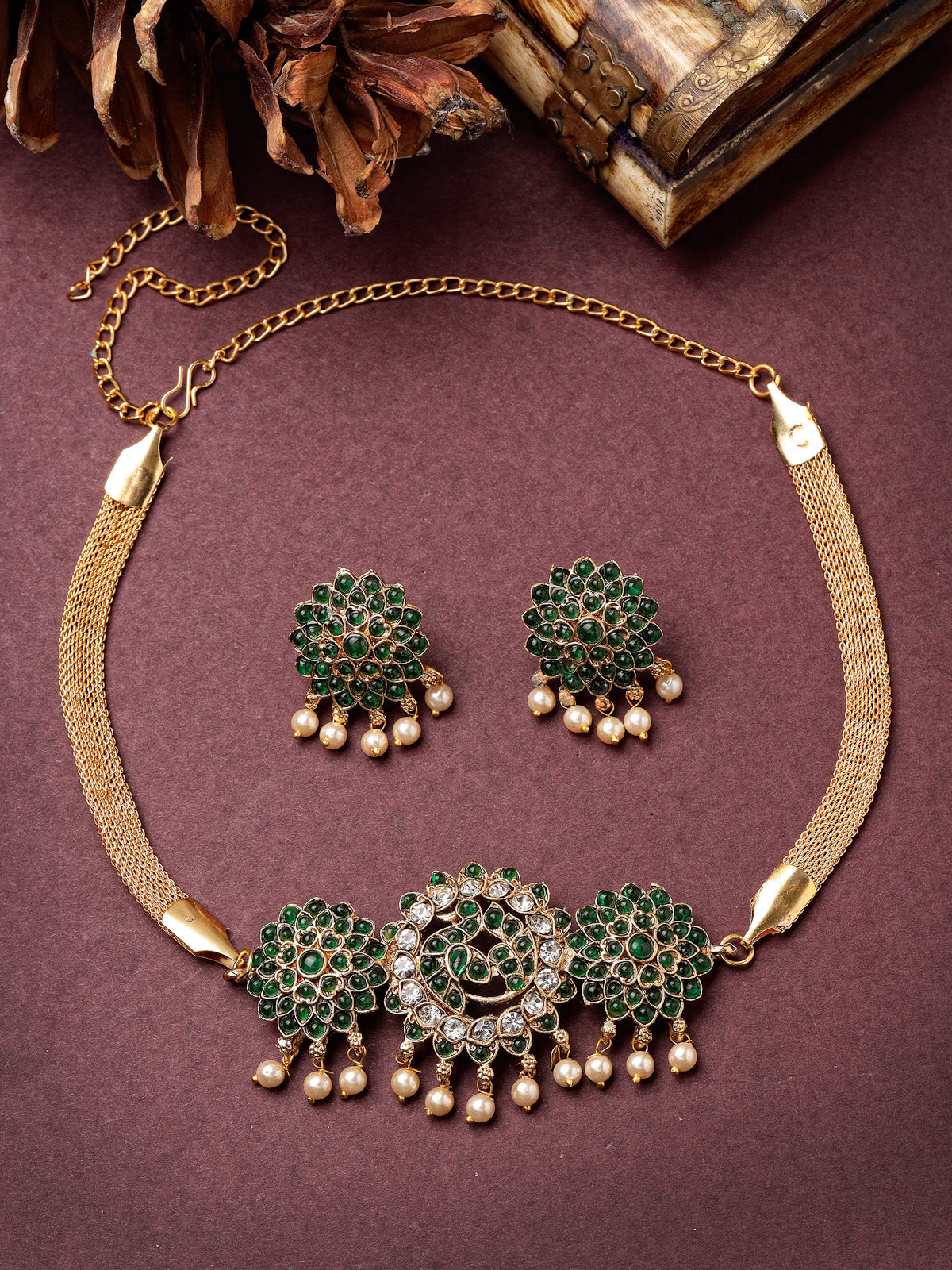 Sukkhi Beautiful Floral Green Gold Plated AD Stones Studded Choker Necklace Set With Studs Earring Jewellery Set For Women & Girls|Set of 1|NS106113