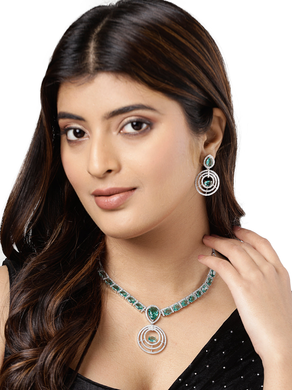 Sukkhi Sparkling Rhodium Plated Cubic Zirconia Diamond Studded Silver Green Choker Necklace Set with Dangler Earrings Jewellery Set for Women & Girls|Set of 1|NS106847
