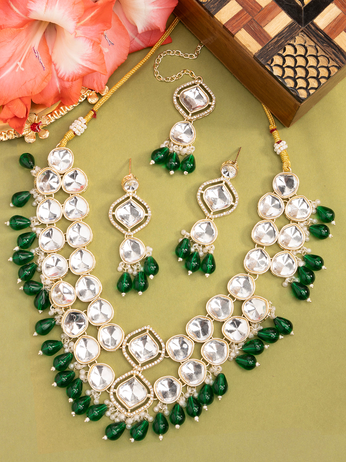 Sukkhi Graceful Gold Plated Crystal Stones Studded Green Choker Necklace Set & Dangle Earring Jewellery for Women|NS107097