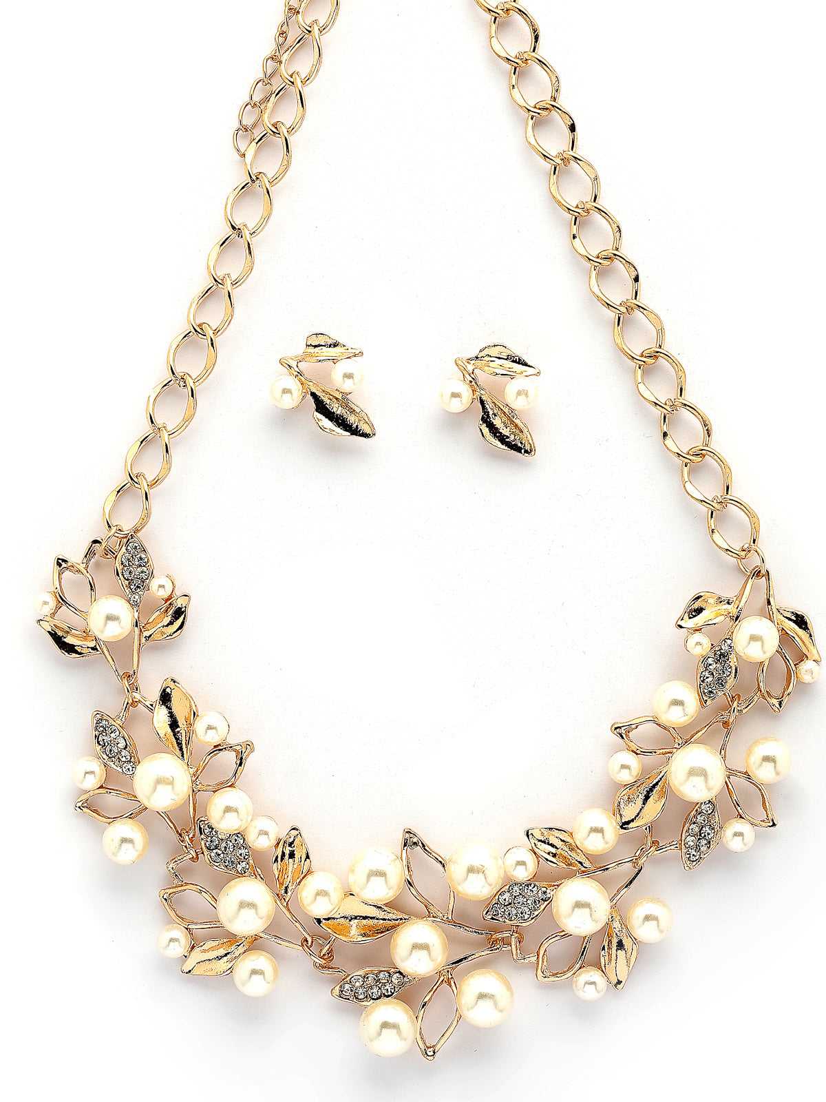 Scintillare By Sukkhi Lavish Fashionable Gold Plated Crystal Diamond Studded with Pearls Leaf Shaped Choker Necklace with Studs Earring Jewellery Set for Women & Girls|Latest Stylish Jewellery|NS107289