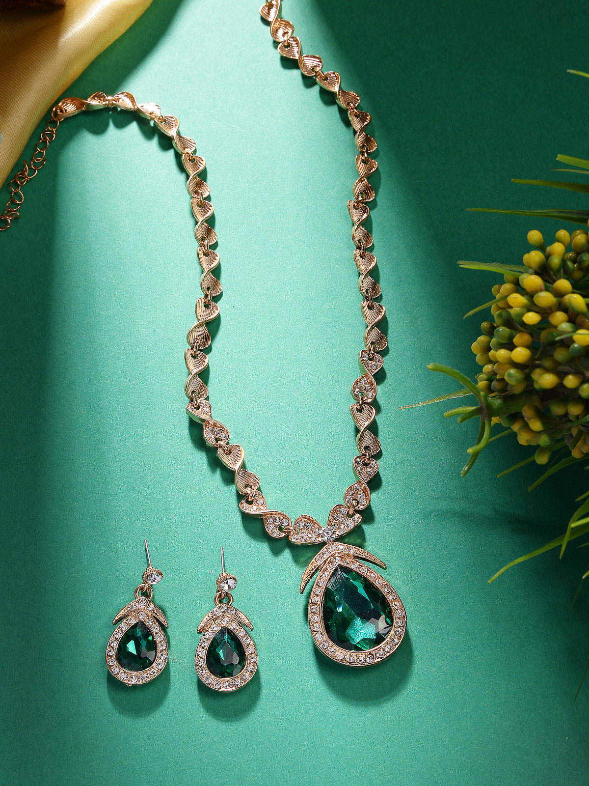 Sukkhi Flawless Fashion Design Gold Plated AD Stones Studded Green Choker Necklace with Drop Earrings Jewellery Set for Women & Girls|NS107383