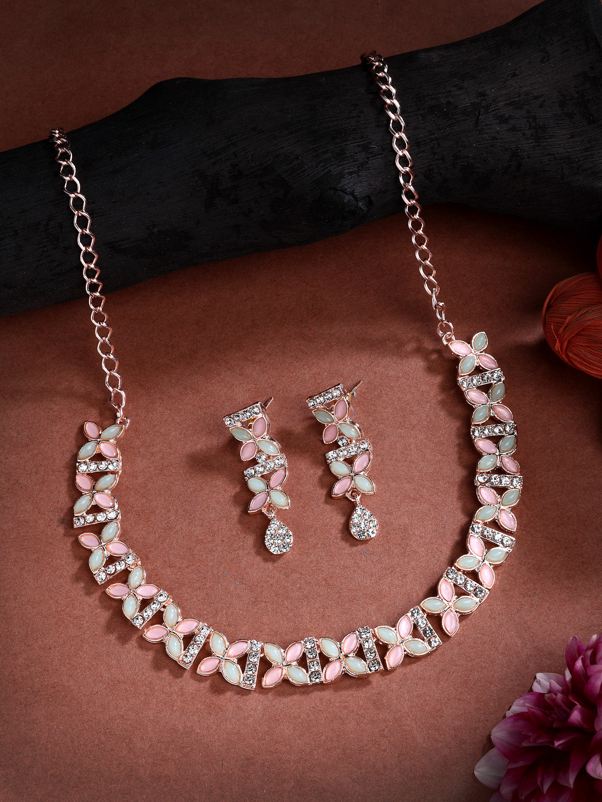 Sukkhi Glamorous Look with Gold Plated AD Stones Studded Choker Necklace Set with Drop Earrings Jewellery for Women & Girls|Jewellery for Party, Wedding, and Festive Occasions for Women|NS107483