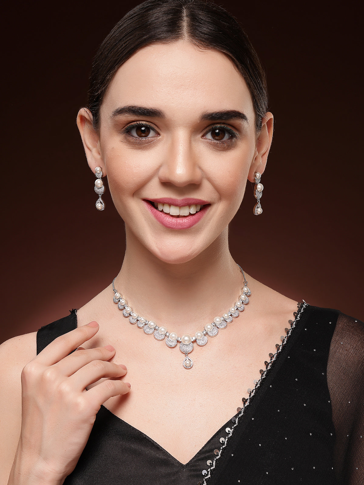 Sukkhi Splendid Round Design Rhodium Plated with Cubic Zirconia & Pearl Studded White Brass Collar Necklace with Drop Earrings Jewellery Set for Women|Latest Stylish Gifts for All Occasions|NS116026