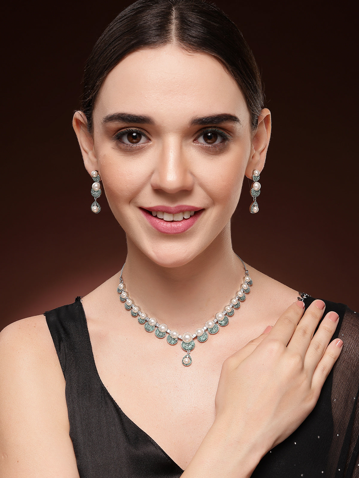 Sukkhi Charming Round Design Rhodium Plated with Cubic Zirconia & Pearl Studded Green Brass Collar Necklace with Drop Earrings Jewellery Set for Women|Latest Stylish Gifts for All Occasions|NS116027