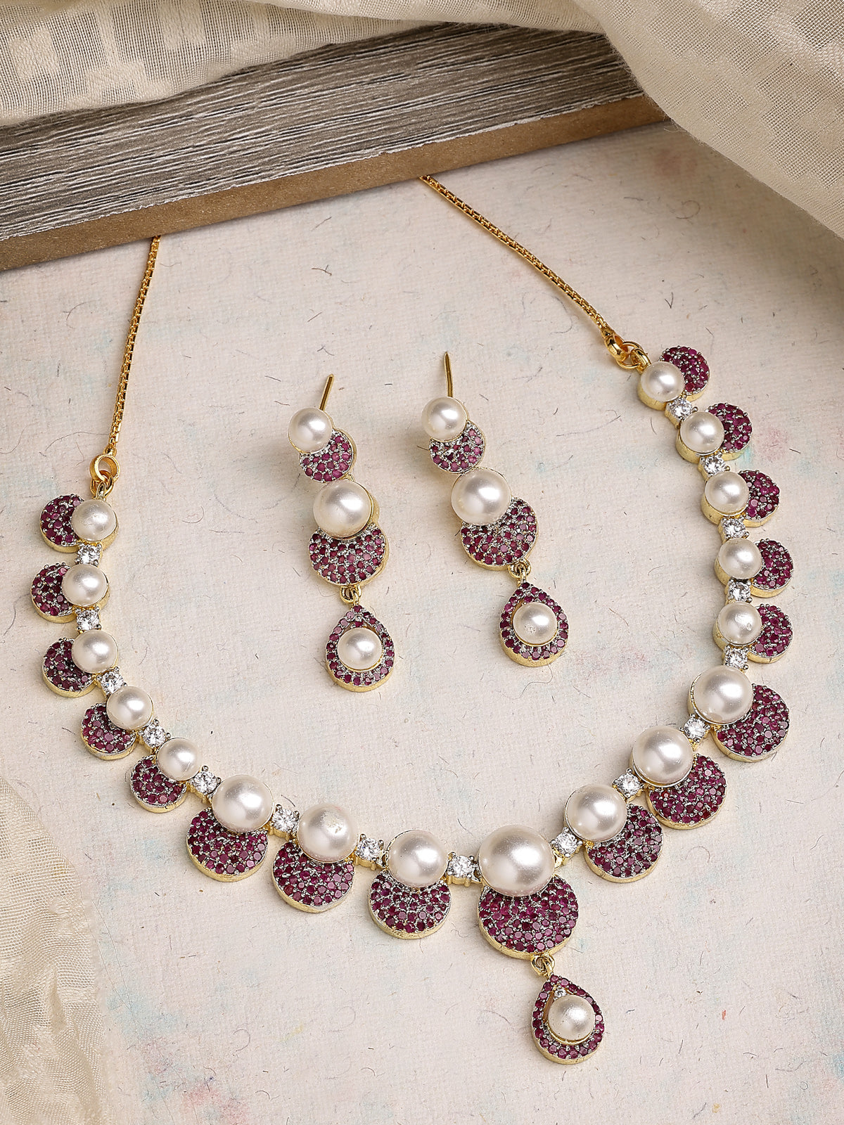Sukkhi Sparkling Round Design Gold Plated with Cubic Zirconia & Pearl Studded Red Brass Collar Necklace with Drop Earrings Jewellery Set for Women|Latest Stylish Gifts for All Occasions|NS116033
