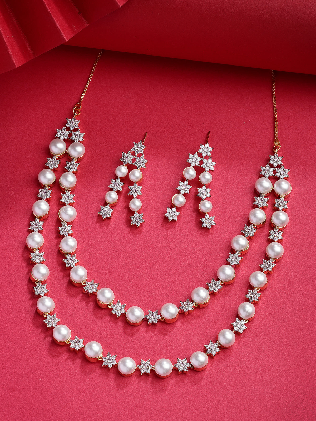 Sukkhi Creative Floral Design Gold Plated with CZ & Pearl Studded White Brass Two Layered Collar Necklace with Drop Earrings Jewellery Set for Women|Latest Stylish Gifts for All Occasions|NS116038