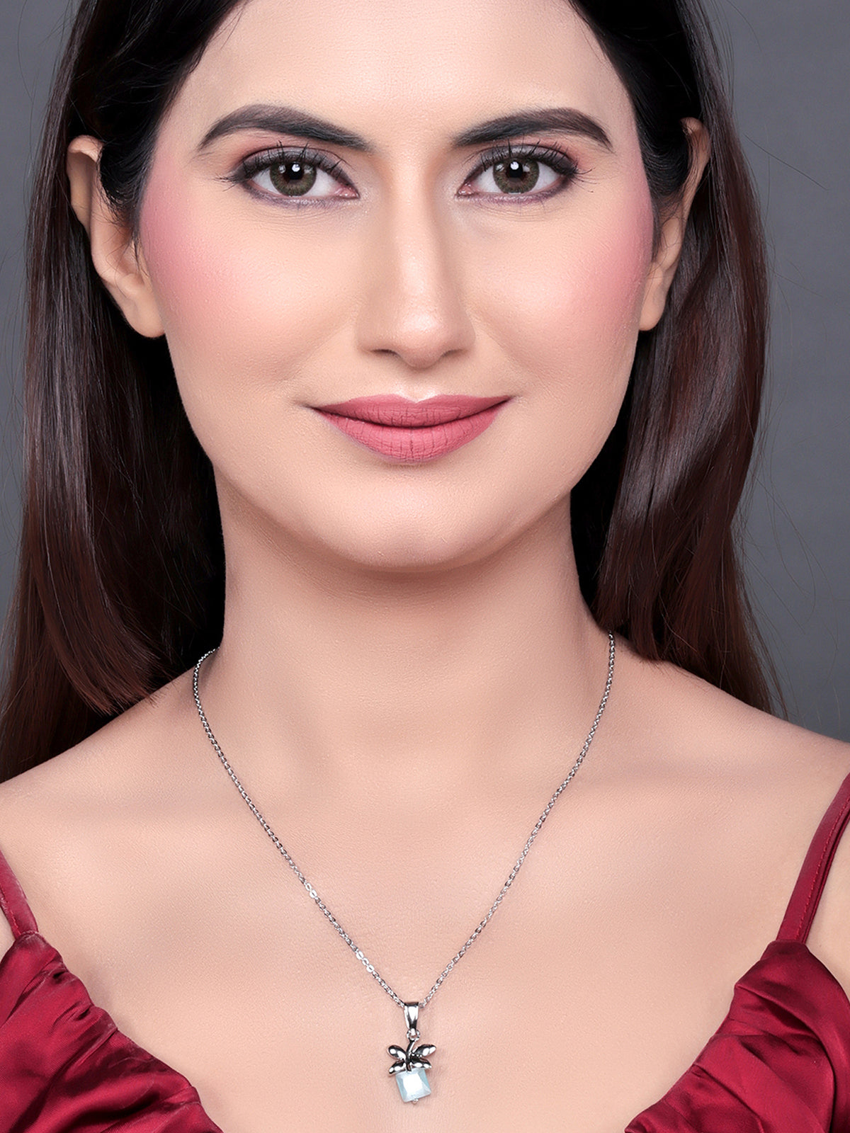 Pissara by Sukkhi Modern 925 Sterling Silver Pendant With Chain For Women And Girls|with Authenticity Certificate, 925 Stamp & 6 Months Warranty P104623